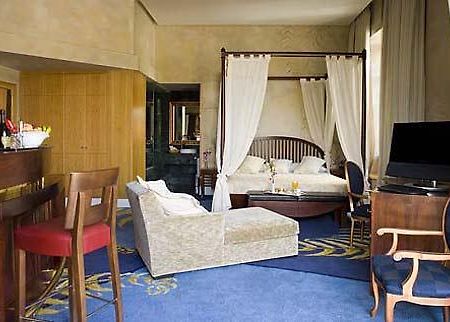 Gran Hotel Canarias Madrid Exterior foto